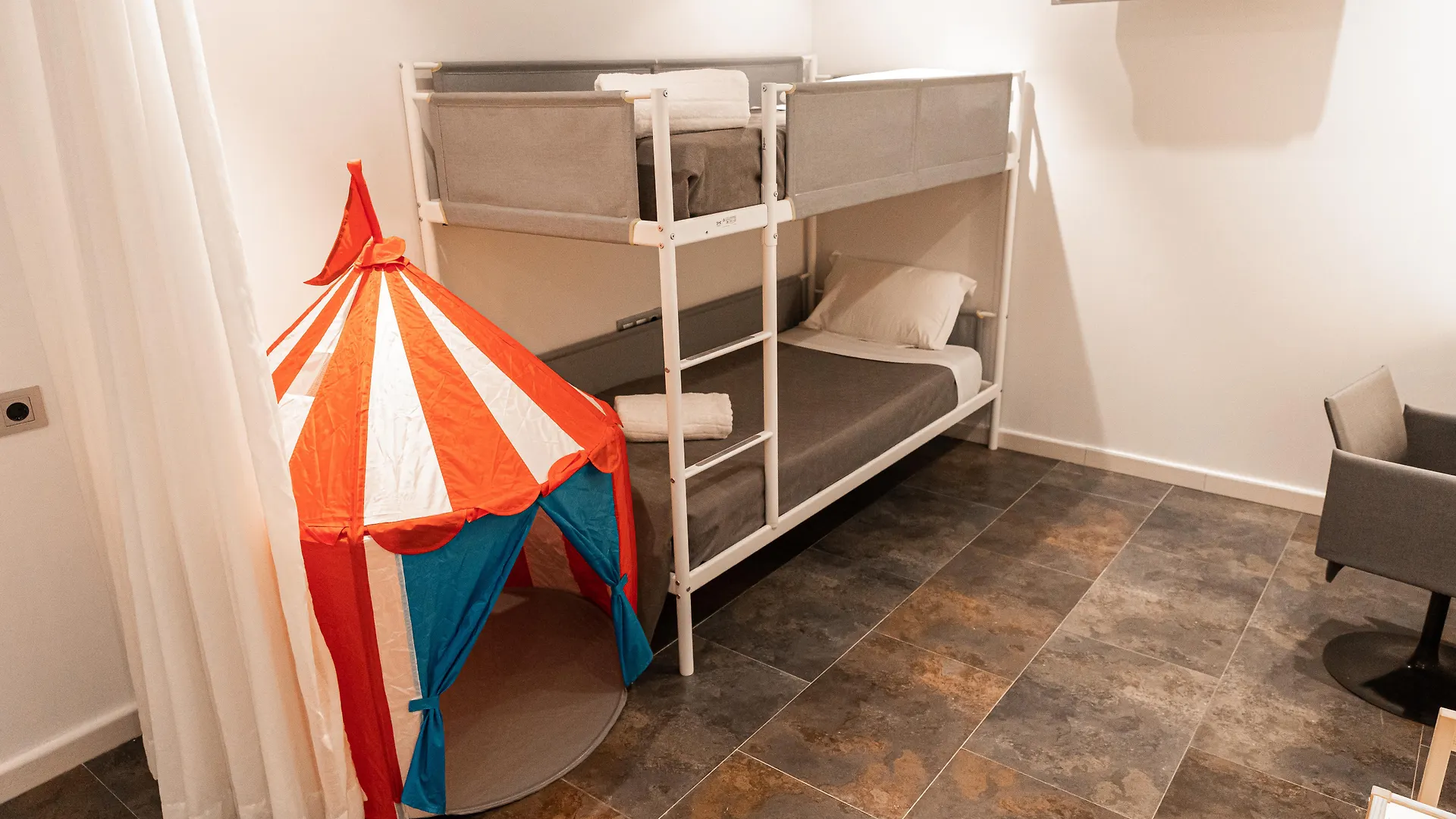 Nastasi Hotel & Spa Lleida 4*,